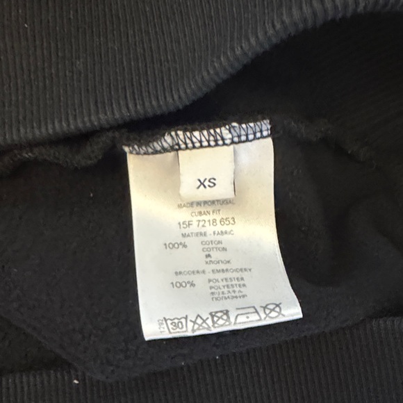 Givenchy Rottweiler LIKE NEW - Picture 4 of 4